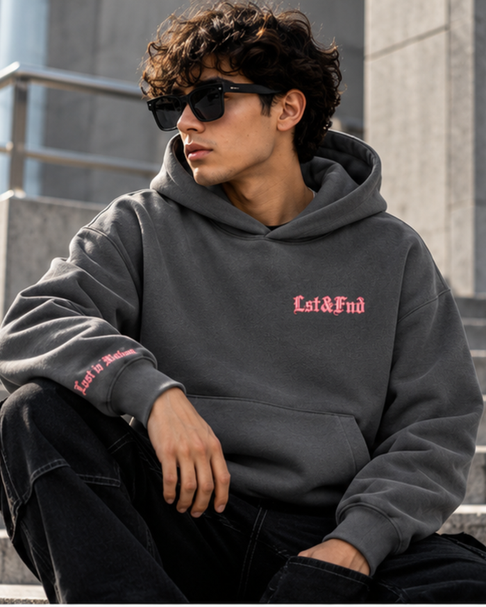 LOST IN MOTION HOODIE GREY